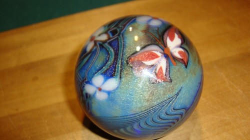 Vtg. 1979-ButterFly Flowers/ and design Glass Paperweight 1 lb - Picture 11 of 12
