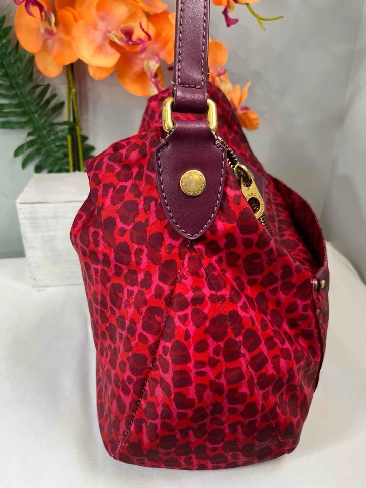 MARC BY MARC JACOBS Preppy Nylon Natasha Large Crossbody Bag in Red Leopard - Image 3 of 4
