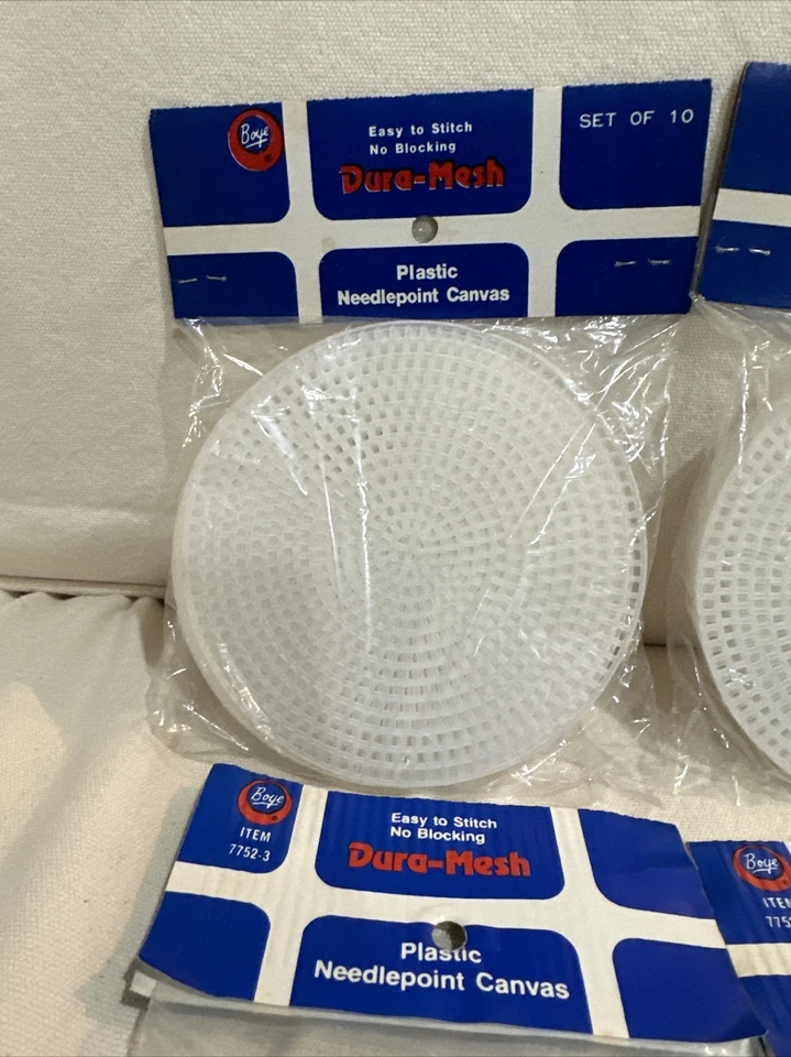 Lote de 17 paquetes sellados de 181 piezas círculos de lona de plástico Boye de 4,25" y 3" Foto 2 de 4