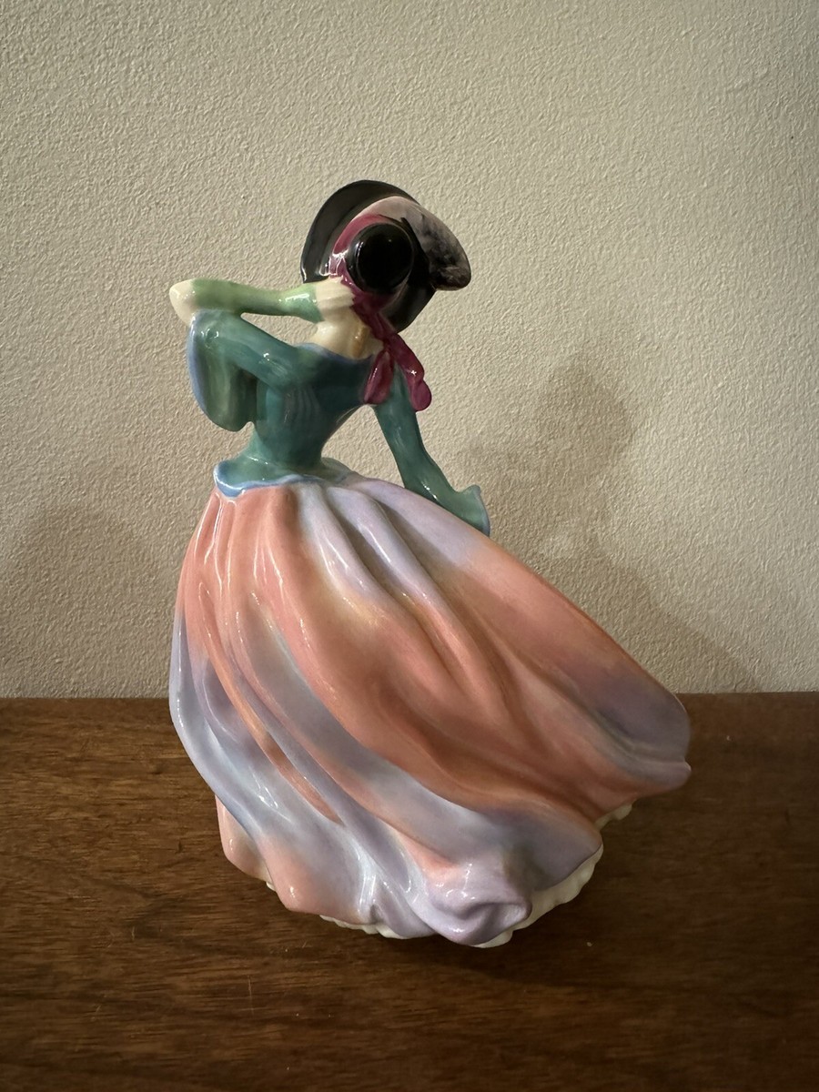 ロイヤルドルトン　Autumn Breezes　最終値下げ Royal Doulton Figurine 