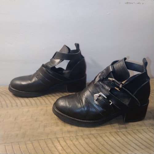 VINTAGE TOPSHOP BLACK HIGH HEEL BIKER BOOTS CUT OUT SANDALS MADE IN PORTUGAL - Picture 6 of 13