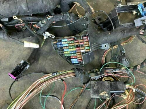 AUDI A3 2006 2.0T FWD BODY WIRE WIRING HARNESS w/ CABIN FUSE BOX FACTORY - Picture 9 of 11