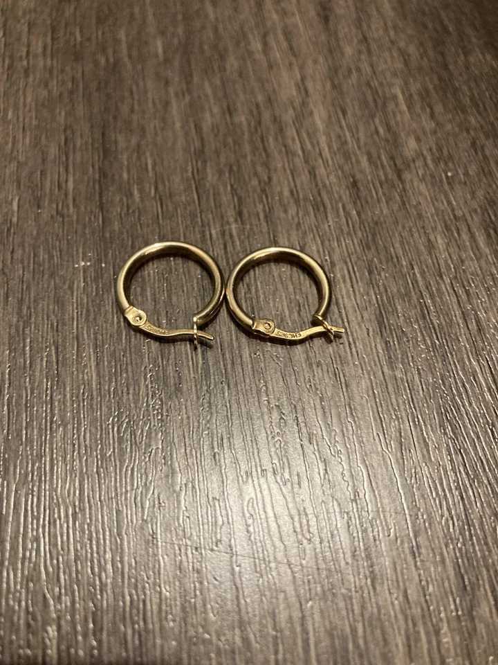 Pendientes de aro Pandora 10K/14K oro macizo brillante pulido - tamaño pequeño Foto 2 de 4