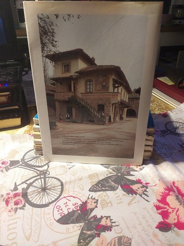 GRAZZANO VISCONTI Città d'arte Guida Turistica a cura di R. Passerini - Foto 3 di 4