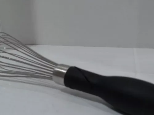 UsedGood_OXO Good Grips 11-Inch Balloon Whisk_Black_Sz11-Inch