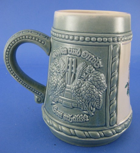 Beer Mug Stein Tankard Green Raised Design WF Nittenau 1986 Vintage Germany - Picture 3 of 3
