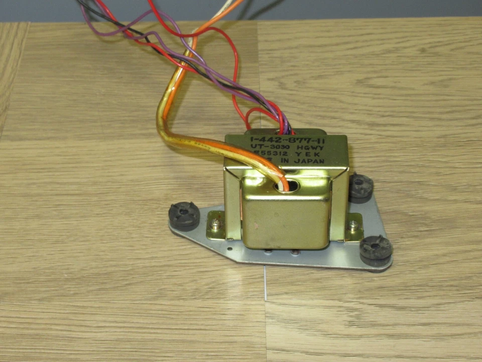 Tocadiscos estéreo vintage SONY PS-X6 pieza transformador original Foto 2 de 4