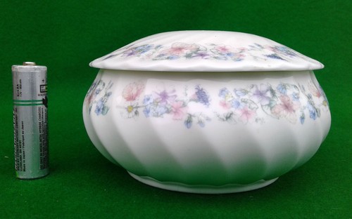 WEDGWOOD “ANGELA” SELECTION. - Picture 19 of 45
