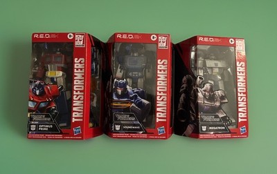 Transformers Generations R.E.D. Set Series 1 - Optimus Prime Soundwave Megatron