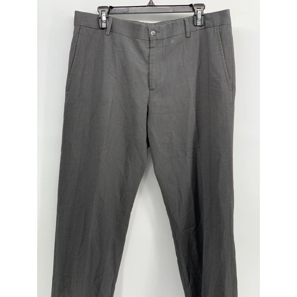 Pantalón MEXX METROPOLITAN Para Hombre Gris Carbón Pierna Recta Ajuste Regular Talla 40R Foto 3 de 4