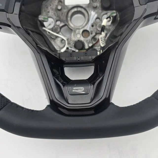 VW Bus T6.1 Passat B8 MFL Multifunktion Leder Lenkrad F1 Schalter Hochglanz  - Bild 4 von 4