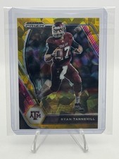 2021 Panini Prizm Draft Picks Ryan Tannehill Gold Cracked Ice #18 Texas A&M