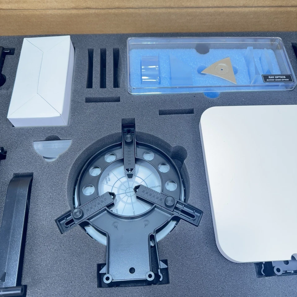 Pasco OS-8515C Scientific Basic Ray Optics System - Image 4 of 4