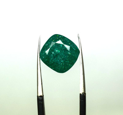 Cushion Cut Columbian Originated Most Rare 10 Ct Green Emerald Loose Gemstone