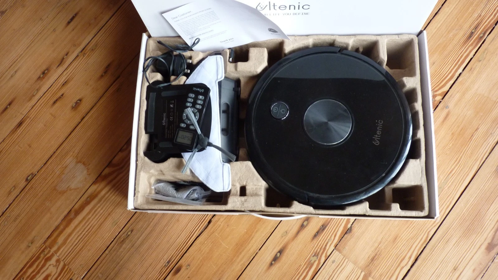Ultenic D5s Pro Robot Vacuum Cleaner with Mop 3000Pa Suction, Ultra Black
