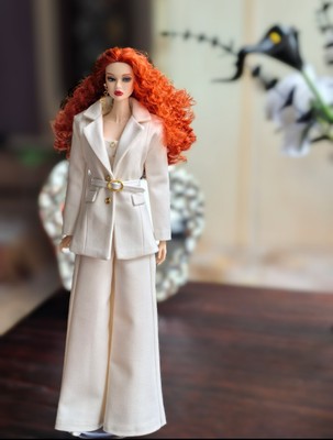 Poupée Integrity Toys Fashion Royalty - Occasion - Collection