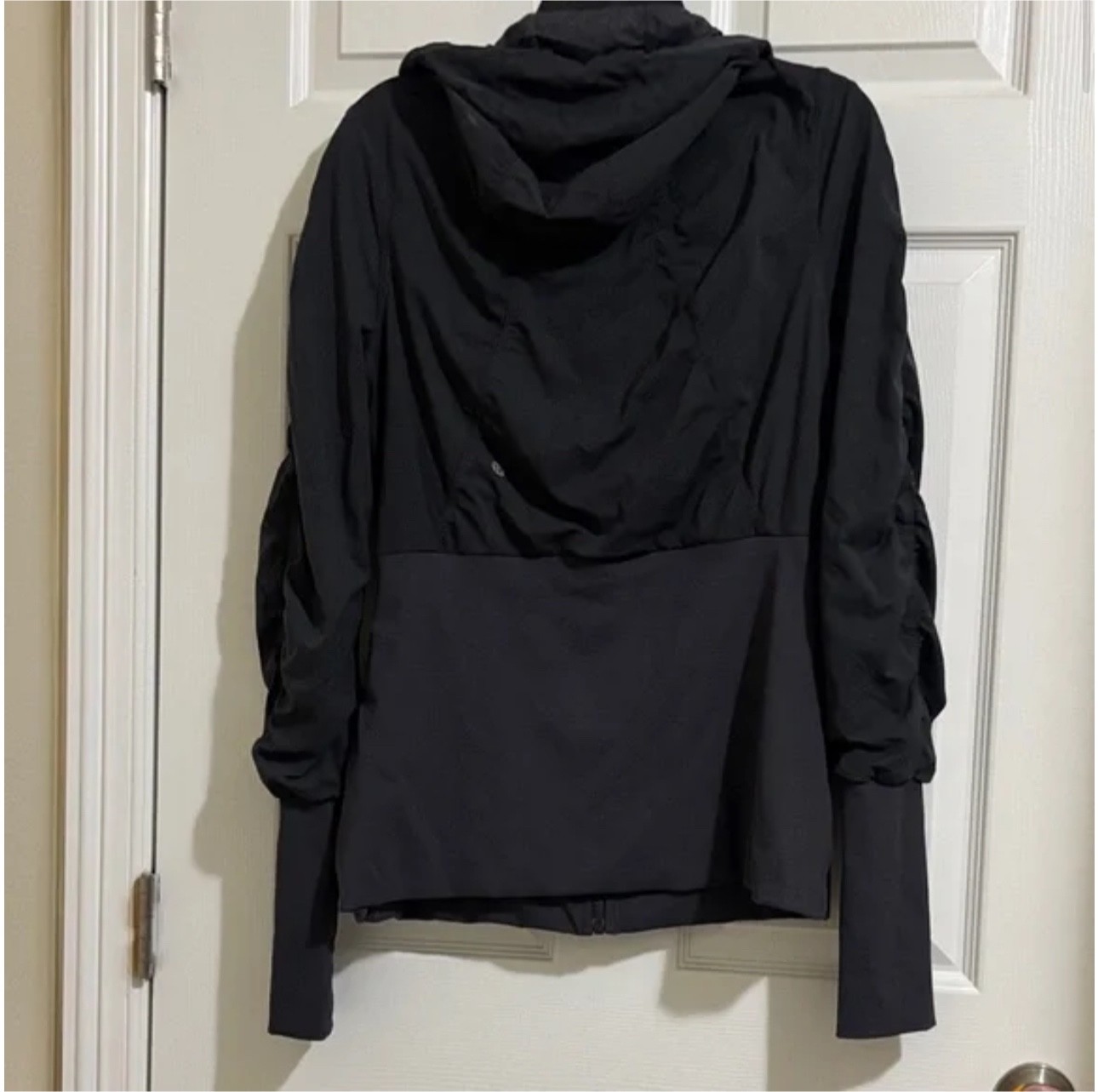 lululemon reversible jacket size12 - image 4