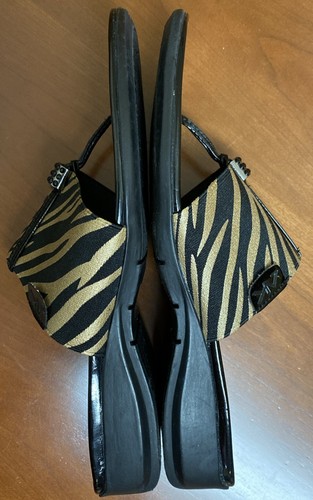 AK Anne Klein Sport KOPPA Black Gold Zebra Print Thong Wedge Sandals Size 8 EUC! - Picture 4 of 8