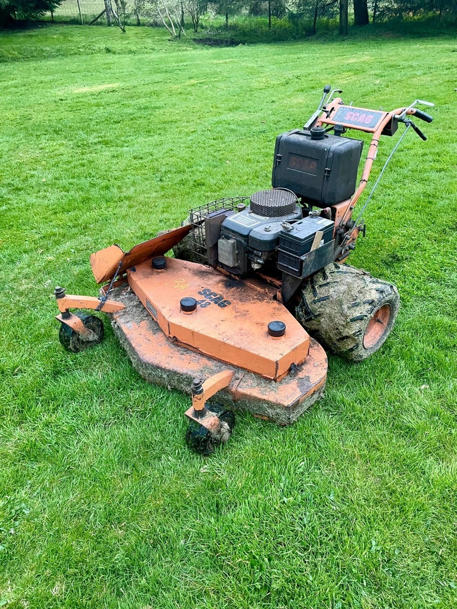 Scag 48 Inch Cut Zero Turn Mowers Scag V-Ride II 48