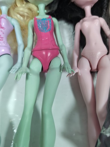 Monster High Doll Lot Of 6 Dolls Nude!! - Picture 8 of 16
