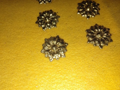 vintage motorcycle saddle bag accessories Brass 6 rosette pieces Harley Panhead - Foto 4 di 7