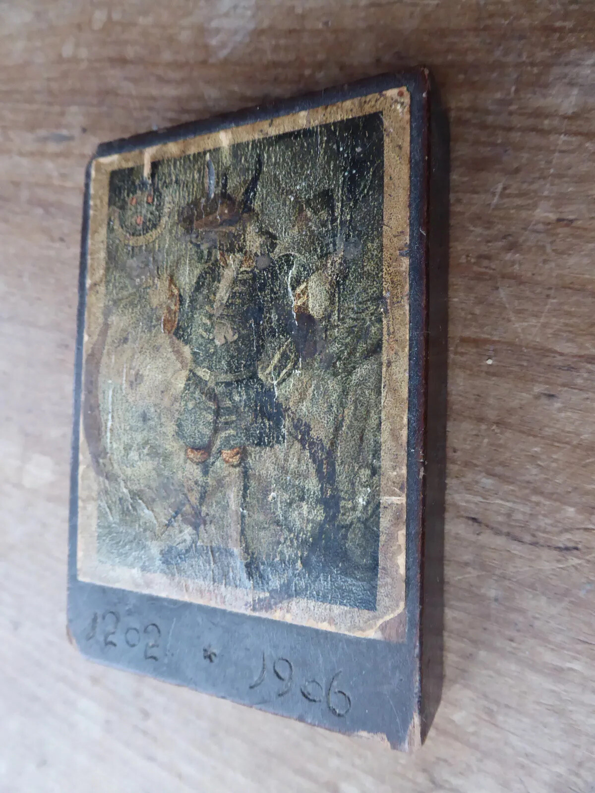 Antique 1906 WINCHESTER COLLEGE TRUSTY SERVANT Wooden Plaque Tablet Paperweight eBay