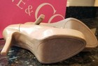 NINE & CO. WINTOLA Light Taupe/Beige PATENT LEATHER PLATFORM PUMP 5" HEEL 7.5 M — photo 5
