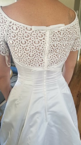 Ivory Vintage Silk Wedding Dress Galina Signature Size 8 Never Worn - Picture 5 of 5