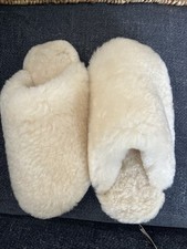 Cloud Nine Sz M Sheepskin Slippers Ivory
