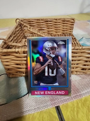 2024 Topps Chrome - 1974 Topps Football Drake Maye #74TF-3 Refractor (SP-RC)