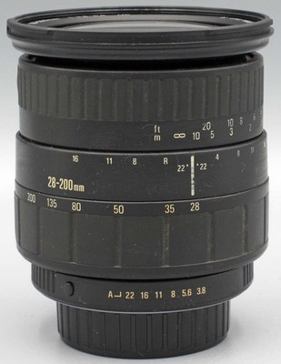 Sigma Zoom  Aspherical 3,8-5,6/28-200 UC für Pentax K AF