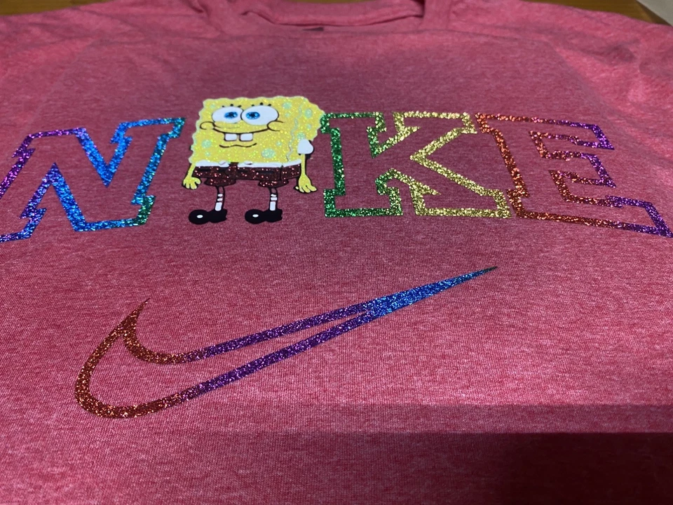 Camiseta Gráfica "Bob Esponja" HECHA EN BRILLO NUEVA Talla XL Foto 2 de 3