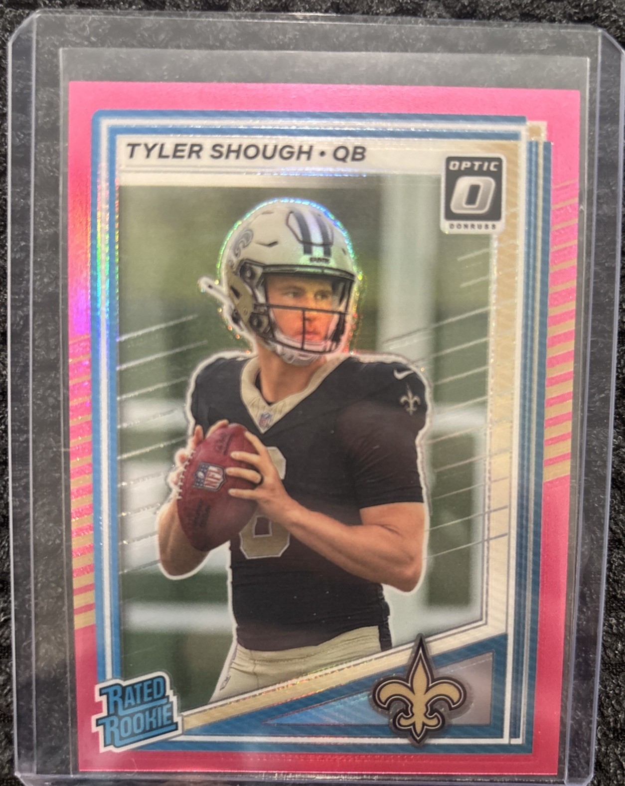 2025 Panini Donruss - Rated Rookie Tyler Shough #304 Optic Preview Pink Prizm
