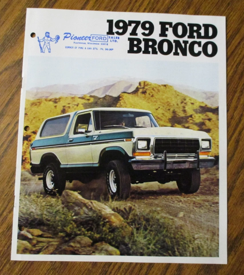 Ford Bronco 1979 Sales Brochure Literature Catalog FDT7913 Pioneer Dealership WI - Image 2 of 4