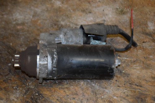 Original Skoda Oktavia  Anlasser Starter 02Z911023F