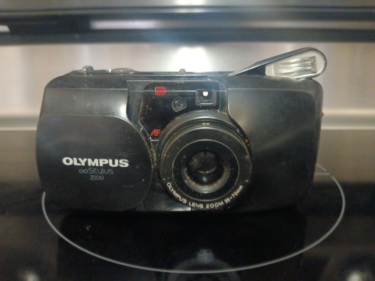 Olympus Infinity Stylus Zoom 35-70mm Point & Shoot Film Camera w