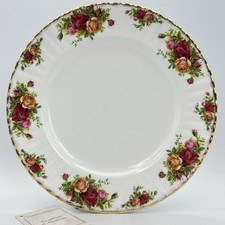 Piatto piano ø 27 cm da portata  in Porcellana Royal Albert Old Country Roses 