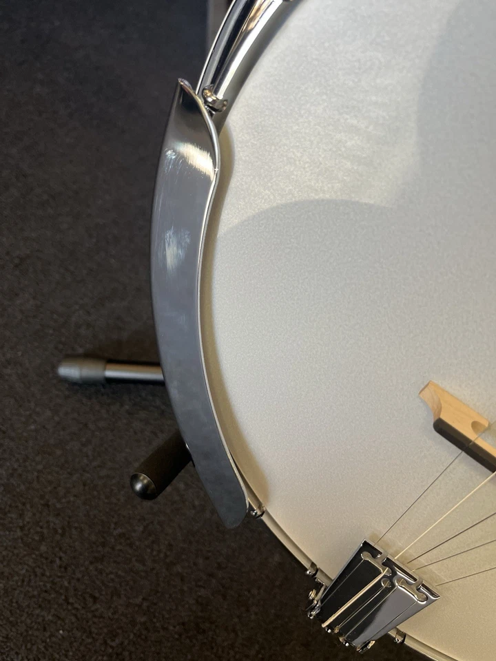 Washburn Banjo B11 with Case - Image 3 of 4