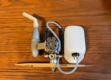 VINTAGE FOX 40 R/C MODEL AIRPLANE ENGINE W/MUFFLER AND GAS TANK