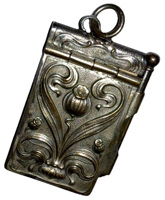 ANTIQUE VICTORIAN SILVER TONE REPOUSSÉ THISTLE CHATELAINE NOTE PAD PENCIL PAPER