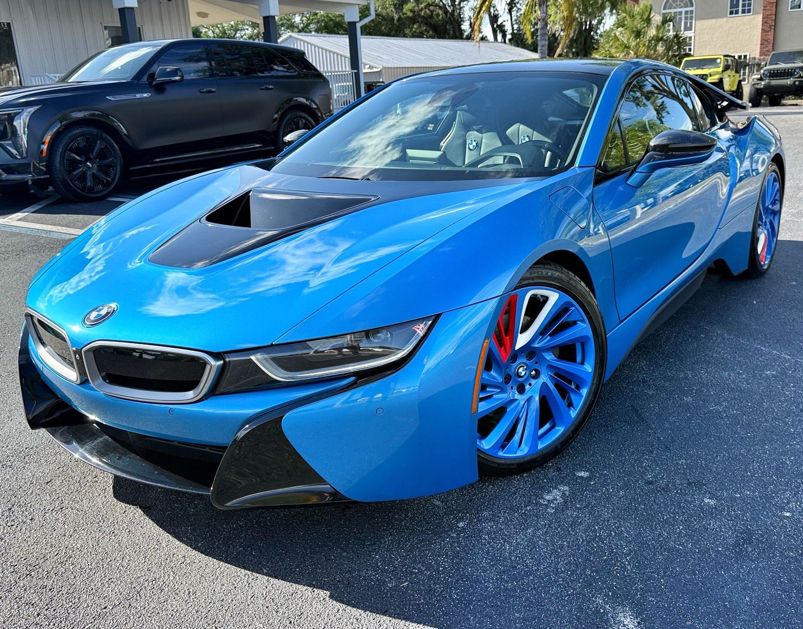 2015 BMW i8 BMW i8 GIGA WORLD 28,000 CARFAX CERT MILES!