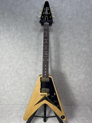 Gibson Custom Shop 1958 Korina Flying V Reissue VOS Natural Black Pickguard 2023