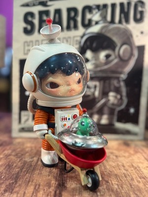 Autnentic HIRONO LOOKING FOR ALIEN Limited Figures Toy | eBay