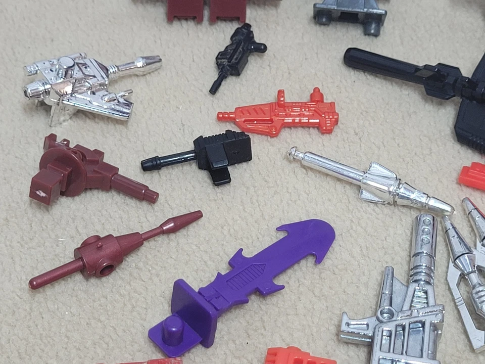 Huge Vintage G1 Transformers Part Weapon Accessory LOT Hasbro 1984 1988 - NICE - Image 3 of 4
