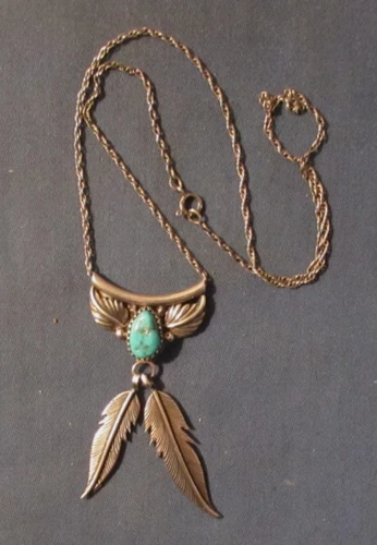 VINTAGE SOUTHWEST STERLING SILVER & TURQUOISE WITH DANGLE FEATHERS NECKLACE 15''