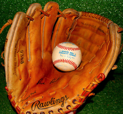 Rawlings Dave Parker Model Baseball Glove 9380 13'' LH Oakland As Good Condition
