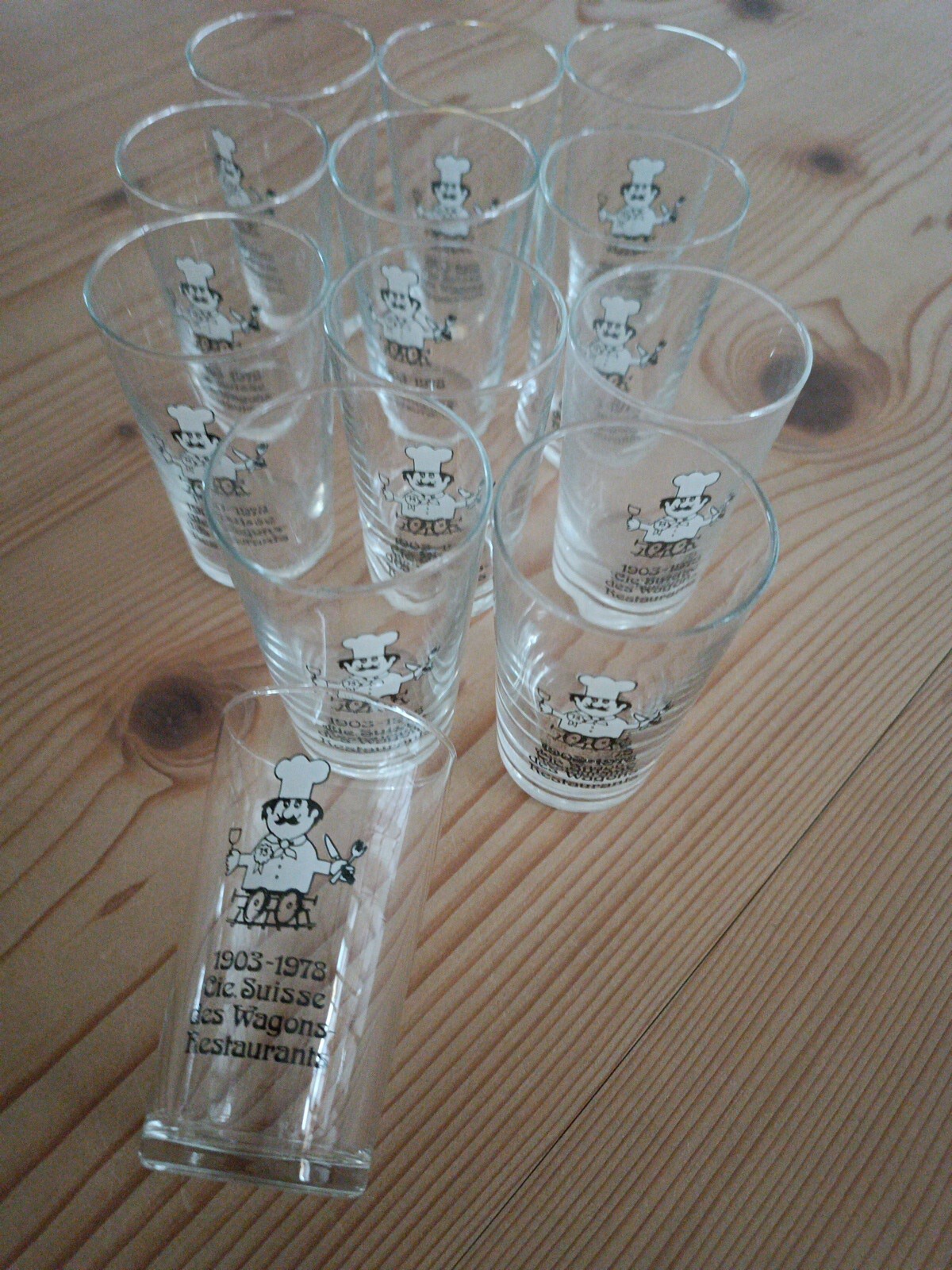 Bild 1 von 3