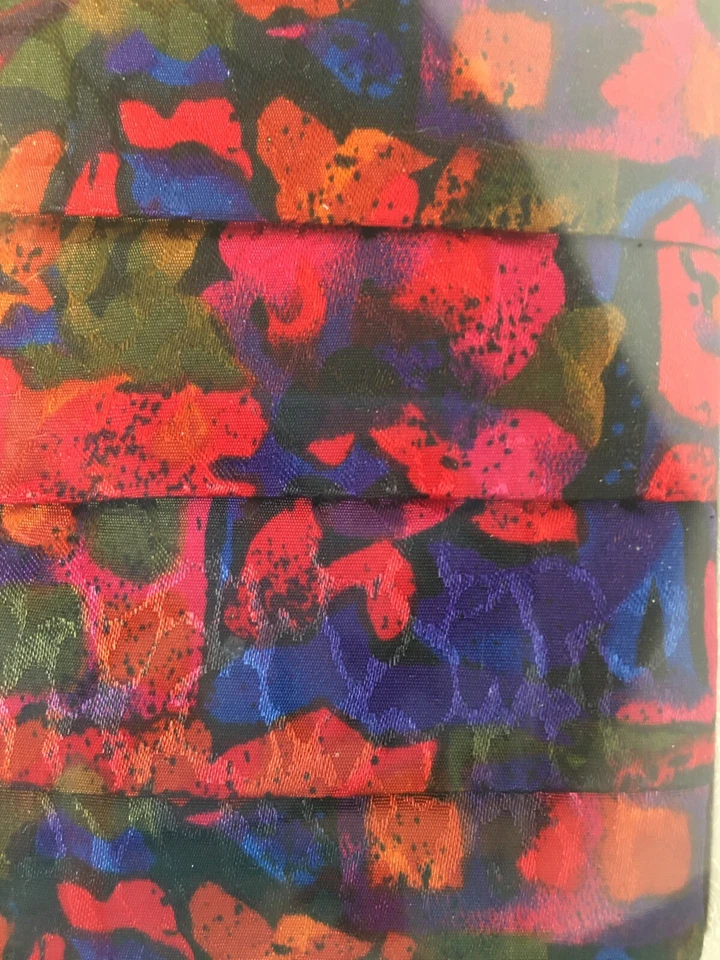 Corbata London - Faja estilo satinado multicolor en caja. Sin pajarita Foto 2 de 4