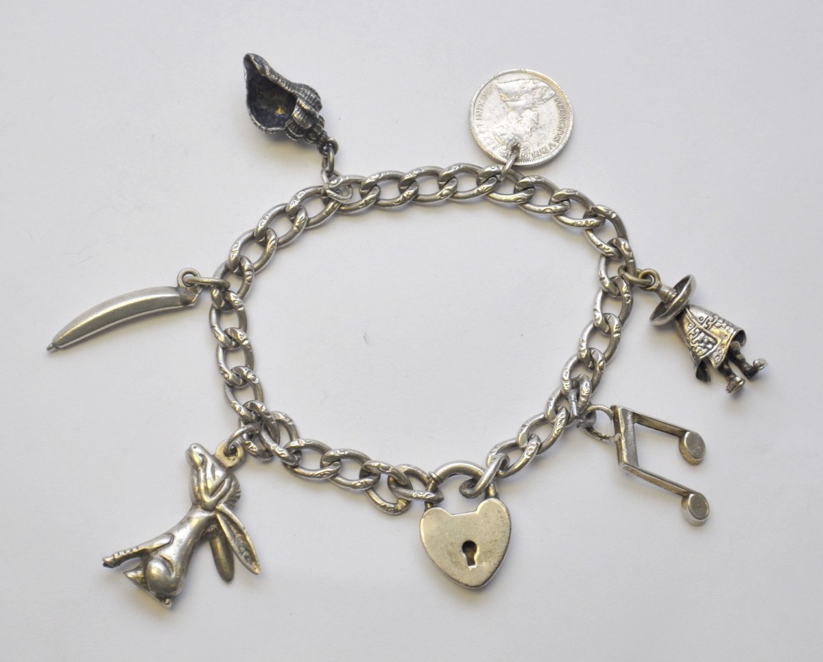 Vintage Sterling Silver Padlock Charm Bracelet (7.5