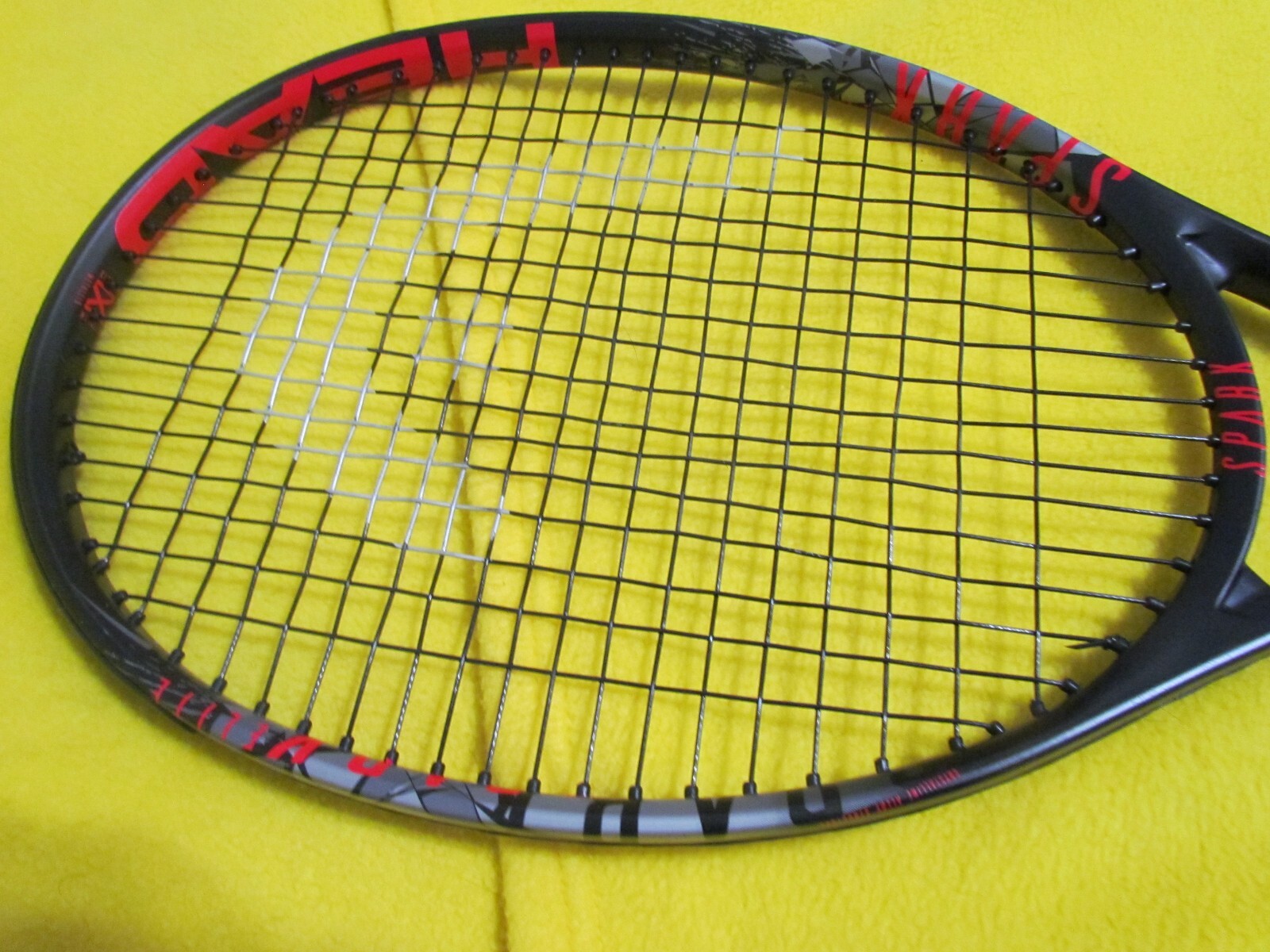 Head Spark Elite Team Series Tennis Racquet 4 3/8 (3) Grip Size Excellent
